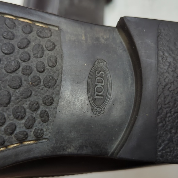 TOD'S LEATHER FLATS SHOES - Picture 13 of 13